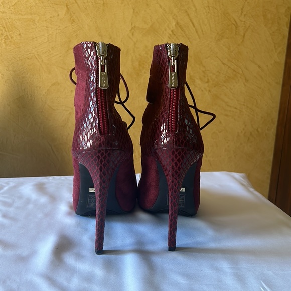 Bebe burgundy suede ankle boot high heels - Picture 4 of 8